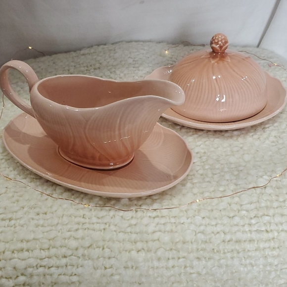 Vintage MIKASA gravy boat and butter dish - Picture 2 of 11